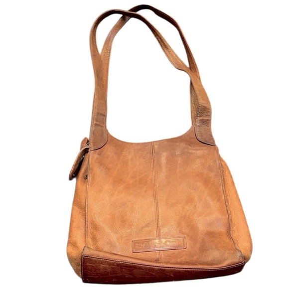 Fossil caramel brown leather bag with key - Picture 1 of 8